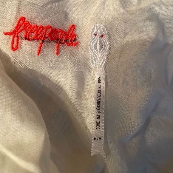 Free People Sweet Sea Maxi
Dress Size M
MSRP: $400 New - Picture 11 of 12